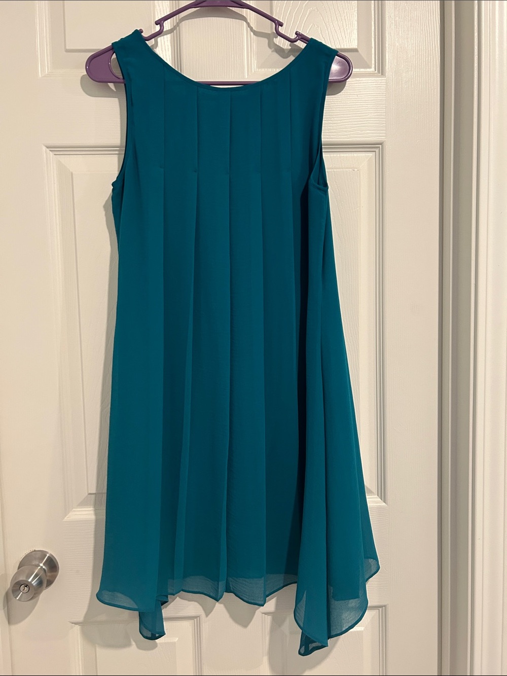 Pleated teal dress - Picture 3 of 4
